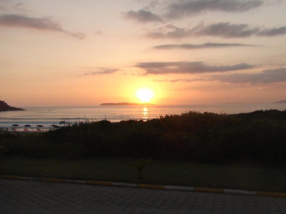 Praia De 4 Ilhas Apartamento De 1 Quarto A 60M Praia Com Vista Bombinhas Exterior foto
